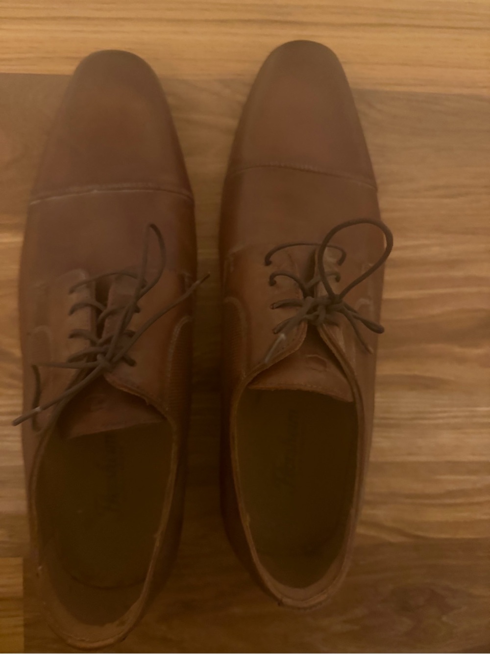 Men's Florsheim Brown Leather Cap-Toe Dress Shoes - Picture 8 of 9